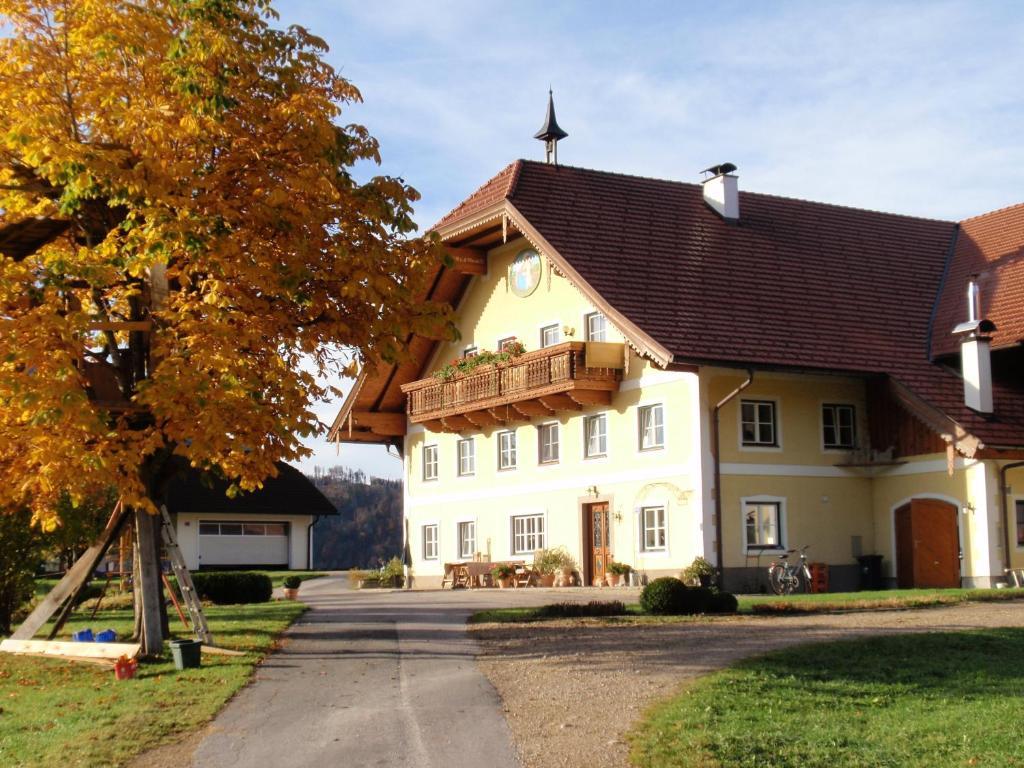 Vordergschwandtgut Apartment Faistenau Ruang foto
